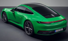 2023年保时捷911CarreraT起价280600美元