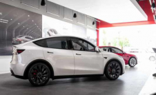 特斯拉已经提高了在 2022 年底之前接收任何 Model 3 或 Model Y 车辆的激励措施