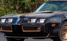 使1980年庞蒂亚克Trans Am Turbo成为理想肌肉车的原因