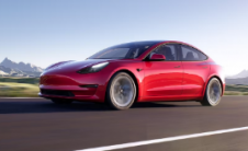 为什么值得等待更新的2023年特斯拉Model3