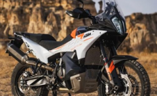 2023KTM 790和890 Adventure自行车全球亮相