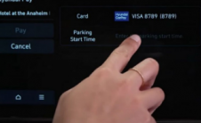 现代在全新Kona上推出车内支付服务
