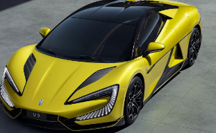 汽车集团比亚迪旗下豪华子品牌阳王推出了一款全电动超级跑车