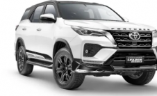 丰田Fortuner Leader Edition上市配备手动和自动变速箱