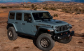 2025 款 Jeep Wrangler 392 搭载 HEMI 发动机